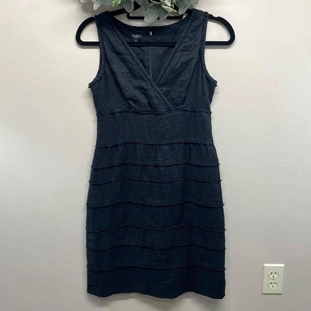 Talbots 100% Linen Sleeveless Tiered Black V-neck 4